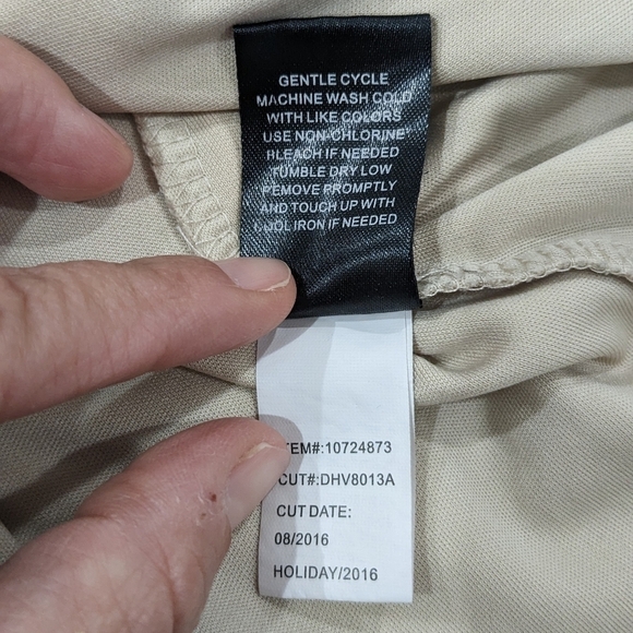 Torrid black lace strappy skater mini dress, V neck, sleeveless, size 10 - Picture 9 of 10